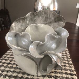 Gorgeous Decorative Pot